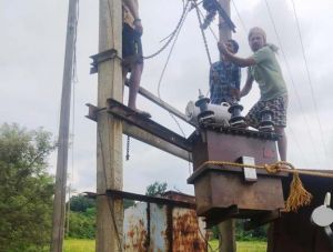  बगिया स्थित मुख्यमंत्री कैंप कार्यालय से मिल रही हैं ग्रामीणों को सुविधाएं