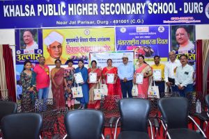  पोस्ट ऑफ द मंथ के विजेता शिक्षक  हुए सम्मानित