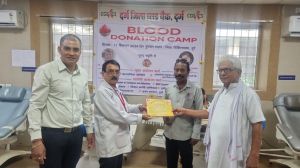 11 सितम्बर के विशेष शिविर में 91 यूनिट रक्तदान 11 सितम्बर के विशेष शिविर में 91 यूनिट रक्तदान