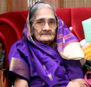  श्रीमती कमला दुबे का निधन