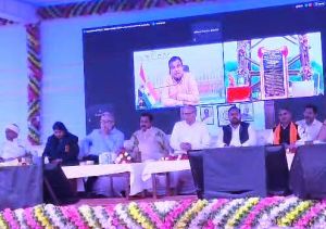  विश्व बांस दिवस पर केन्द्रीय मंत्री नितिन गडकरी ने बेमेतरा में तैयार विश्व के सबसे ऊंचे बैम्बू टॉवर का किया लोकार्पण