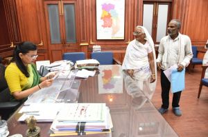  मुख्यमंत्री नोनी सशक्तिकरण सहायता योजना का लाभ दिलाने दिया आवेदन