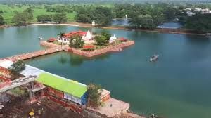 माता कौशल्या मंदिर प्रांगण से चोरी, सीसीटीवी कैमरा में कैद चोर 