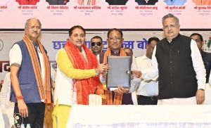 राजीव अग्रवाल , शशांक शर्मा और नीलू शर्मा ने पदभार ग्रहण किया राजीव अग्रवाल , शशांक शर्मा और नीलू शर्मा ने पदभार ग्रहण किया