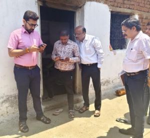 प्रधानमंत्री आवास योजना (ग्रामीण) प्लस 2.0 के अंतर्गत ग्राम पंचायत कसहीबाहरा एवं परसापाली में कलेक्टर ने किया औचक निरीक्षण प्रधानमंत्री आवास योजना (ग्रामीण) प्लस 2.0 के अंतर्गत ग्राम पंचायत कसहीबाहरा एवं परसापाली में कलेक्टर ने किया औचक निरीक्षण