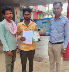 सुशासन तिहार के अंतर्गत शम्भूनाथ कश्यप के आवेदन का निराकरण: राशनकार्ड में परिवार के दो सदस्यों का नाम जोड़ने पर सरकार को दिया धन्यवाद सुशासन तिहार के अंतर्गत शम्भूनाथ कश्यप के आवेदन का निराकरण: राशनकार्ड में परिवार के दो सदस्यों का नाम जोड़ने पर सरकार को दिया धन्यवाद