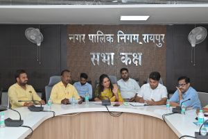  महापौर मीनल और सभापति  सूर्यकान्त  ने अंतर्राष्ट्रीय श्रमिक दिवस 1 मई की दी  शुभकामनायें,        