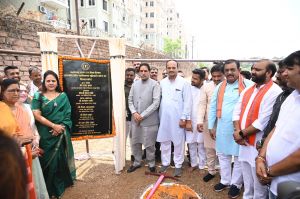 रामकृष्ण परमहंस वार्ड नंबर में दी विकास कार्याें की सौगात