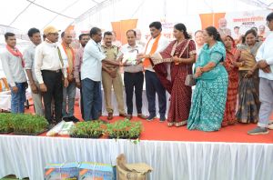 समाधान शिविर का आरंग ब्लॉक के ग्राम खमतराई हुआ आगाज