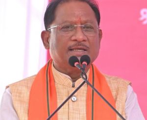  मुख्यमंत्री  विष्णु देव साय की पटना गांव के अमराई में लगी चौपाल