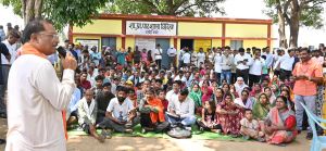  मुख्यमंत्री का छिंदिया गांव में आकस्मिक दौरा