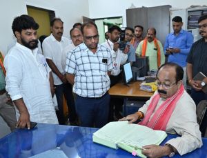  विकास कार्यों के लिए लगातार आ रही राशि का जनहित में हो उपयोग : उप मुख्यमंत्री अरुण साव