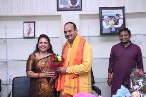 महापौर मीनल चौबे और सभापति सूर्यकांत राठौर ने बुद्ध जयंती पर दी शुभकामनायें 