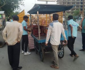 निगम टीम ने पचपेड़ी नाका मुख्य मार्ग को अतिक्रमण मुक्त करवाया