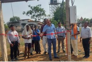  घने वनों में उजाले की खुशी...  17 वनग्रामों में पहुंची बिजली