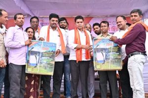 तिल्दा के ग्राम सांकरा में लगा समाधान शिविर तिल्दा के ग्राम सांकरा में लगा समाधान शिविर