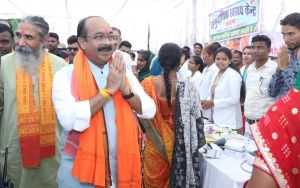 उप मुख्यमंत्री साव ने मावा मोदोल योजना के तहत संचालित कोचिंग सेंटर का किया अवलोकन