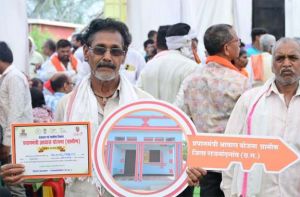  नरेन्द्र, शीतल दास और भुनेश्वर को प्रधानमंत्री आवास योजना के तहत पक्का आवास मिलने पर बदली जिंदगी