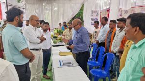  सुशासन तिहार : सचिव अन्बलगन पी ने जशपुर समाधान शिविर का किया आकस्मिक निरीक्षण