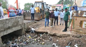 आयुक्त, पार्षद, जोन आयुक्त, स्वास्थ्य अधिकारी का संयुक्त निरीक्षण