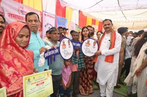  समस्याओं के त्वरित निराकरण होने से लोगों में सरकार के प्रति बढ़ा विश्वास - प्रभारी मंत्री श्री जायसवाल