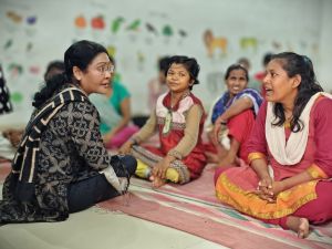 कलेक्टर ने किया वृद्धाश्रम अपना घर एवं घरौंदा आश्रय गृह का निरीक्षण 