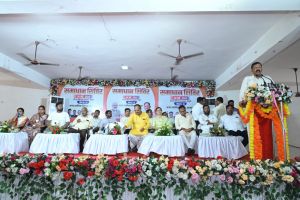 सुशासन तिहार - नगर निगम जोन 10 ने देवपुरी गुरुद्वारा सामुदायिक भवन में समाधान शिविर लगाया