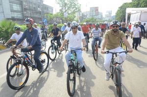 विश्व सायकल दिवस के उपलक्ष्य में मरीन ड्राइव, रायपुर से सायकल रैली का आयोजन विश्व सायकल दिवस के उपलक्ष्य में मरीन ड्राइव, रायपुर से सायकल रैली का आयोजन