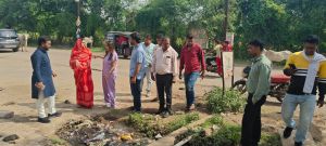 स्वास्थ्य विभाग अध्यक्ष गायत्री सुनील चन्द्राकर ने पार्षद, जोन 8 कमिश्नर सहित वार्ड 70 क्षेत्र का किया निरीक्षण स्वास्थ्य विभाग अध्यक्ष गायत्री सुनील चन्द्राकर ने पार्षद, जोन 8 कमिश्नर सहित वार्ड 70 क्षेत्र का किया निरीक्षण