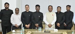  मुख्यमंत्री विष्णुदेव साय से भारतीय प्रशासनिक सेवा के प्रशिक्षु अधिकारियों ने की सौजन्य मुलाकात