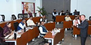 मुख्यमंत्री श्री साय ने 'चिंतन शिविर 2.0' को बताया नीति-निर्माण का सशक्त मंच मुख्यमंत्री श्री साय ने 'चिंतन शिविर 2.0' को बताया नीति-निर्माण का सशक्त मंच