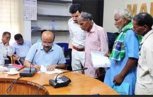  सीईओ एस आलोक ने जन चौपाल में सुनी आम जनों की समस्याएं