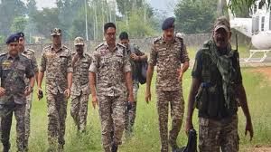 बस्तर आईजी ने सुकमा में विस्फोट स्थल का दौरा किया