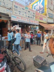 टीम प्रहरी ने जोन 9 क्षेत्र में दलदल सिवनी नाला के पास अवैध ठेले- गुमठियों को हटाया