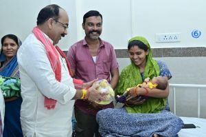   उप मुख्यमंत्री अरुण साव पहुंचे मातृ-शिशु अस्पताल 