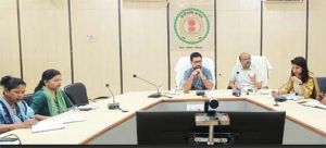  धरती आबा कार्यक्रम अंतर्गत शिविर 17 जून से प्रारंभ, कलेक्टर श्री लंगेह ने की समीक्षा