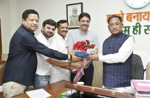 मुख्यमंत्री  से छत्तीसगढ़ ओलम्पिक संघ के पदाधिकारियों ने की सौजन्य मुलाकात 