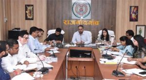 रेत एवं शराब के अवैध परिवहन पर निरंतर कड़ी कार्रवाई करें : कलेक्टर रेत एवं शराब के अवैध परिवहन पर निरंतर कड़ी कार्रवाई करें : कलेक्टर