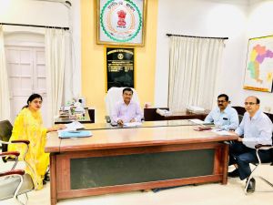  संभागायुक्त महादेव कांवरे ने ली कृषि विभाग की समीक्षा बैठक