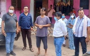 कोरोना से संक्रमित मरीज की पुष्टि होने पर स्वास्थ्य विभाग अलर्ट कोरोना से संक्रमित मरीज की पुष्टि होने पर स्वास्थ्य विभाग अलर्ट