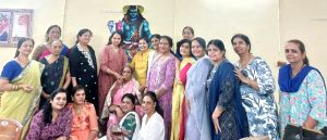 बुजुर्गों के जन्मदिन को सेलिब्रेट कर रहा महाराष्ट्र मंडल बुजुर्गों के जन्मदिन को सेलिब्रेट कर रहा महाराष्ट्र मंडल