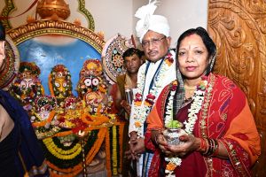 परंपरागत श्रद्धा-भक्ति और उल्लास के वातावरण में निकाली गई भव्य रथयात्रा परंपरागत श्रद्धा-भक्ति और उल्लास के वातावरण में निकाली गई भव्य रथयात्रा