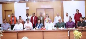 पॉवर ट्रांसमिशन कंपनी से अधीक्षण अभियंता सहित 9 कर्मियों की विदाई पॉवर ट्रांसमिशन कंपनी से अधीक्षण अभियंता सहित 9 कर्मियों की विदाई