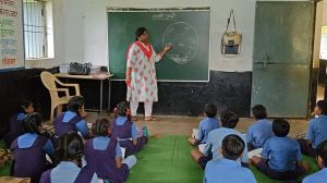  युक्तियुक्तकरण से मिडिल स्कूल पुरैना खपरी में दूर हुई शिक्षकों की कमी,बेहतर हुई पढ़ाई 