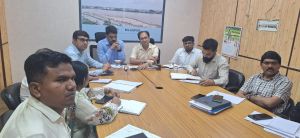 कलेक्टर-एसपी ने बाढ़ के हालात से लोगों को राहत दिलाने अधिकारियों की ली आपात बैठक