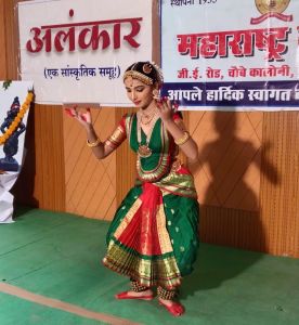 भरतनाट्यम में संभावनाएं जगाती हैं सान्&zwj;वी की प्रस्तुति