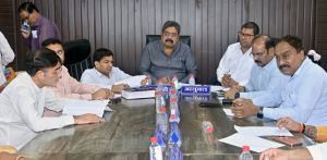 महापौर परिषद की बैठक में अनेक प्रस्तावो को मिली स्वीकृति महापौर परिषद की बैठक में अनेक प्रस्तावो को मिली स्वीकृति