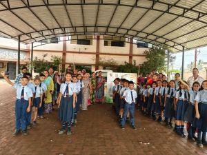 निगम जोन 8 के वार्ड 68 की गिरिजा शंकर स्कूल में विद्यार्थी बच्चों सहित सफाई मित्रों, स्वच्छता दीदियों ने ली स्वच्छता शपथ निगम जोन 8 के वार्ड 68 की गिरिजा शंकर स्कूल में विद्यार्थी बच्चों सहित सफाई मित्रों, स्वच्छता दीदियों ने ली स्वच्छता शपथ