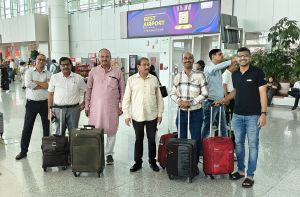 राष्ट्रपति के करकमलों से मिनिस्टीरियल अवार्ड लेने सभापति राठौड़ और स्वास्थ्य विभाग अध्यक्ष गायत्री, निगम अधिकारियों सहित नई दिल्ली रवाना राष्ट्रपति के करकमलों से मिनिस्टीरियल अवार्ड लेने सभापति राठौड़ और स्वास्थ्य विभाग अध्यक्ष गायत्री, निगम अधिकारियों सहित नई दिल्ली रवाना