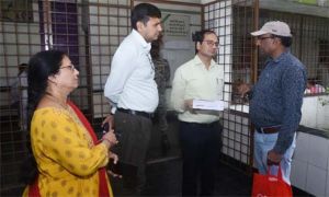  कलेक्टर ने राज्य मानसिक चिकित्सालय का किया औचक निरीक्षण